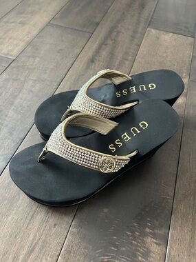 GUESS Gold Rhinestone Platform Thong Sandals with Black Footbed